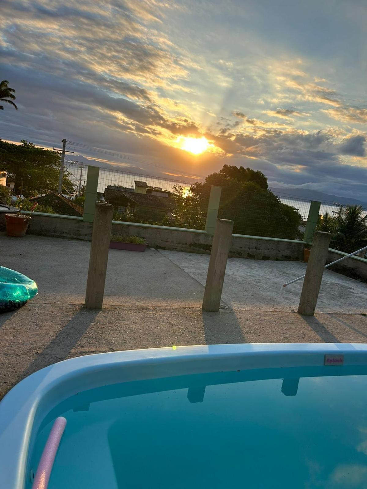 Casa 4 Quartos Com Piscina, Ate 9 Pessoas, Em Santo Antonio De Lisboa - Floripa * Florianopolis